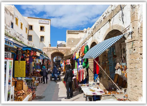 shoing-in-souks